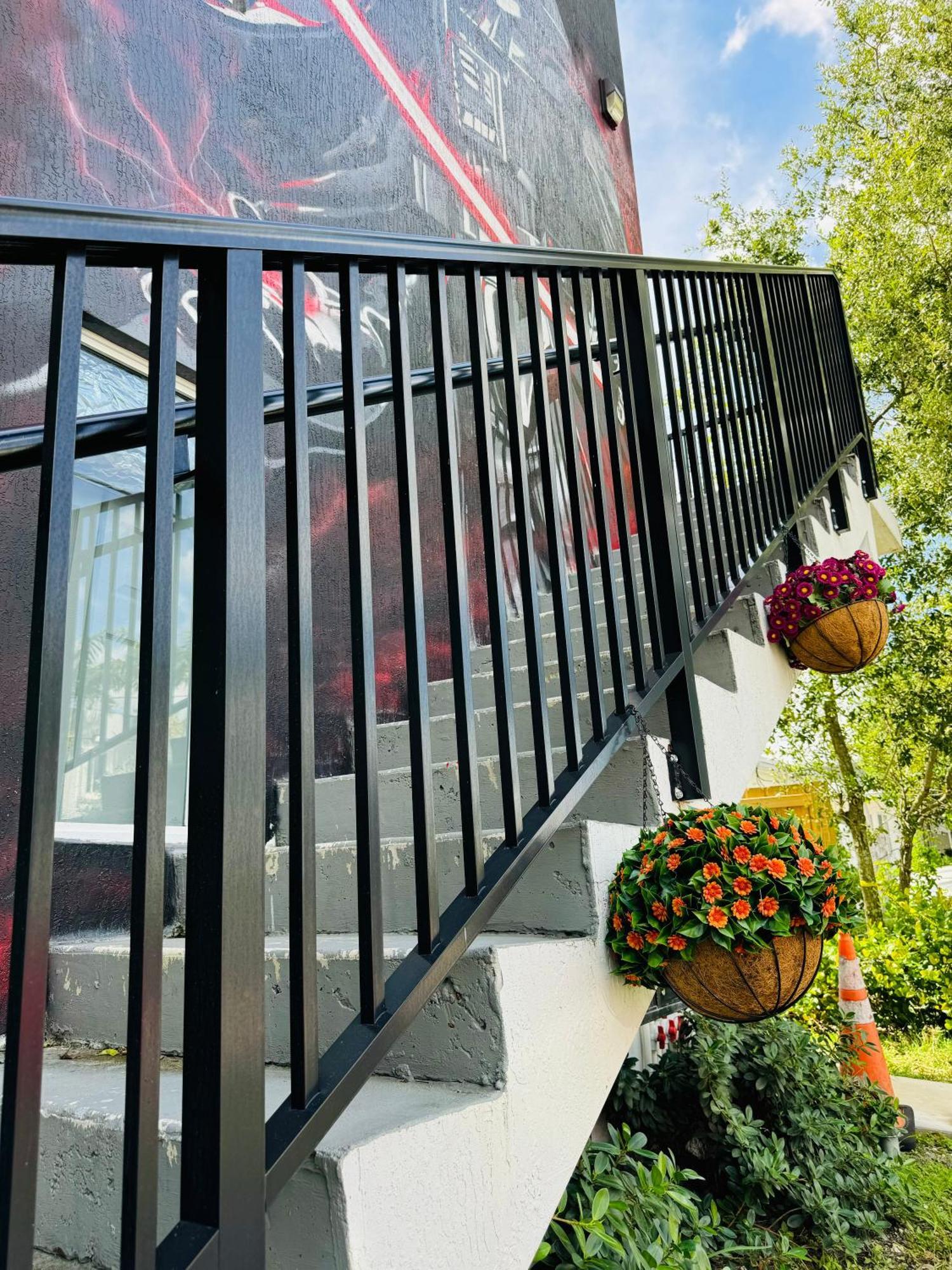 Atrium Hostel Design District Miami Luaran gambar