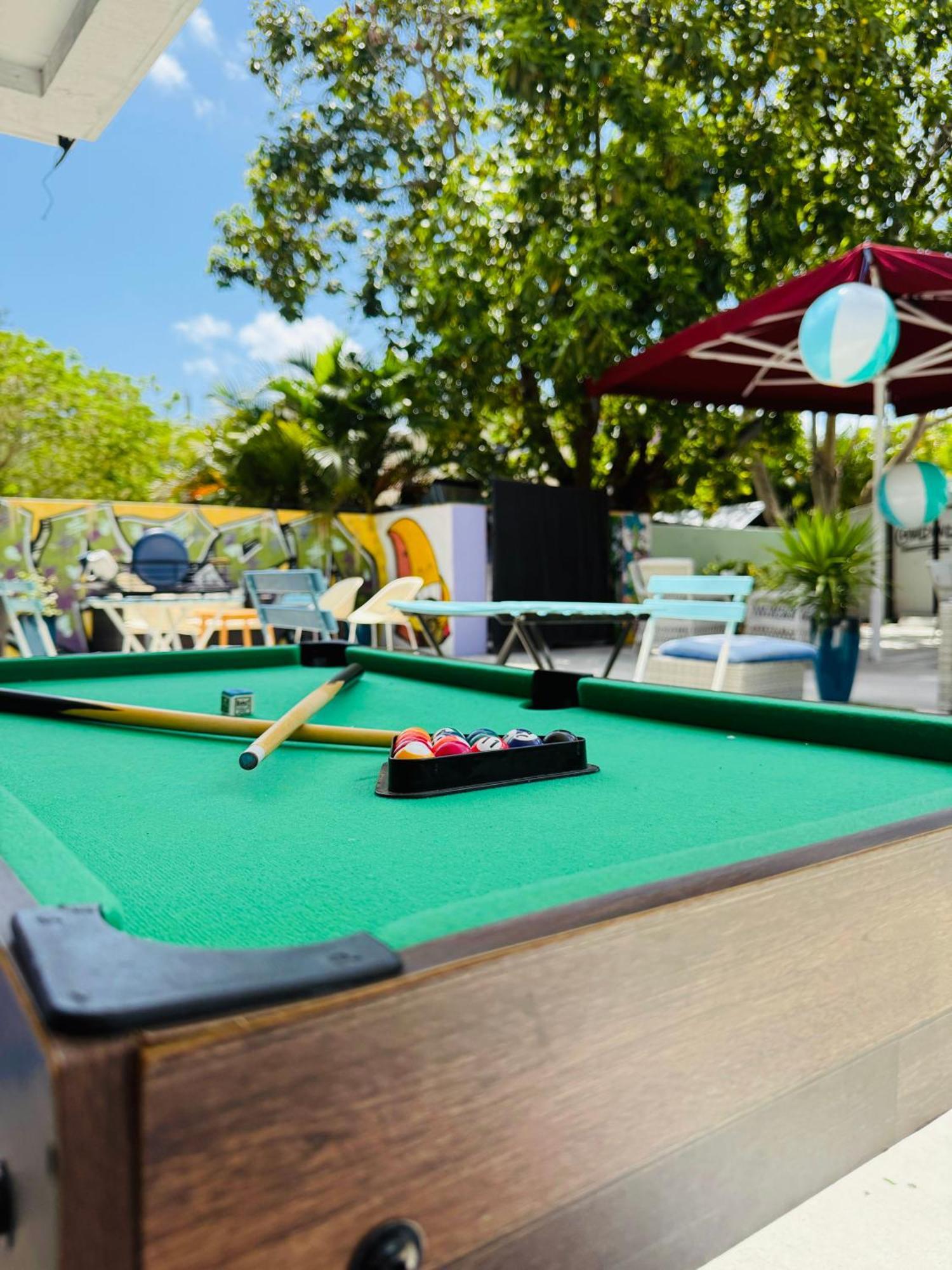 Atrium Hostel Design District Miami Luaran gambar